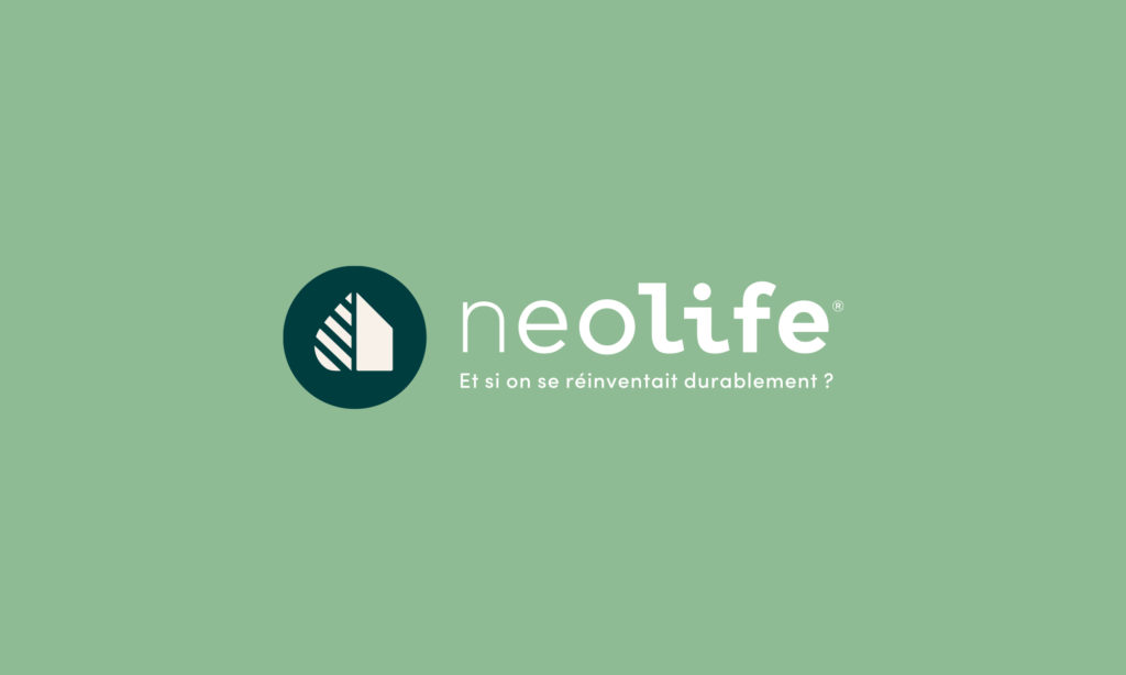Logo Neolife avec sa baseline sur fond vert clair